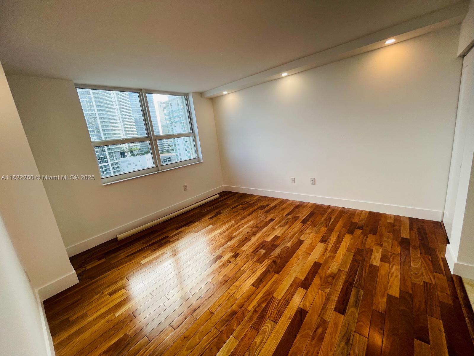 image The Mark On Brickell15