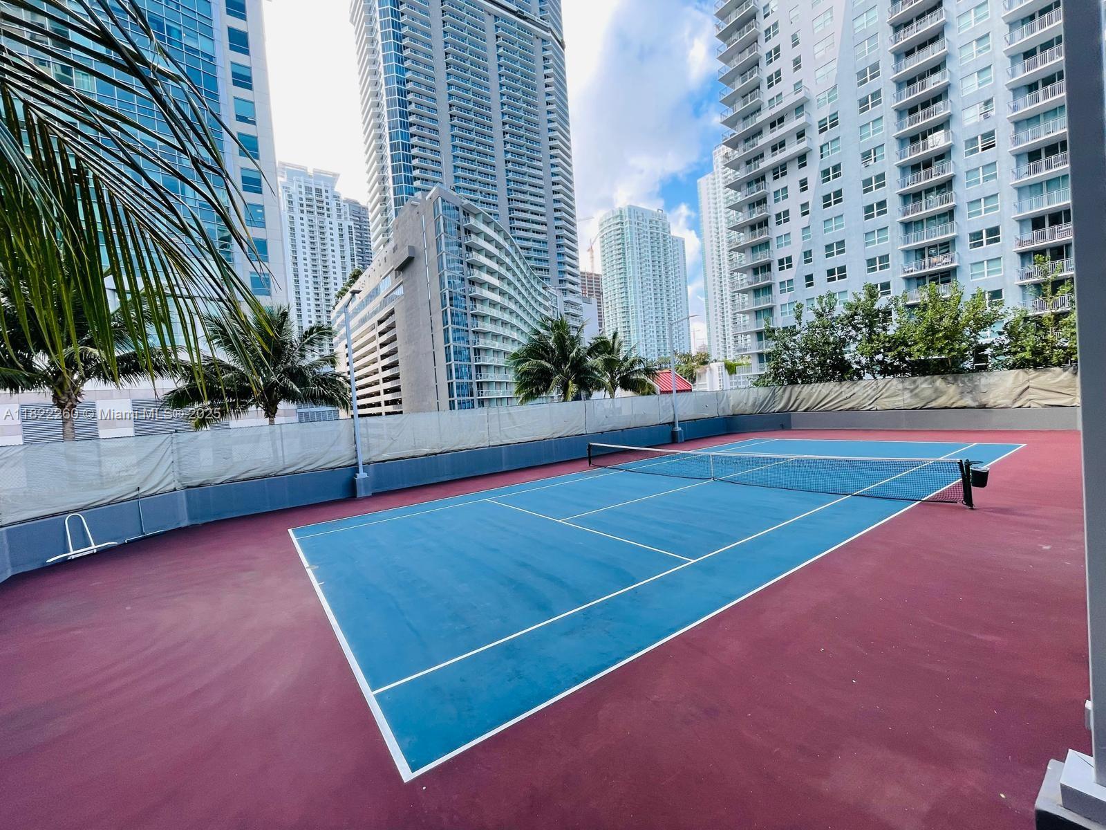 image The Mark On Brickell25