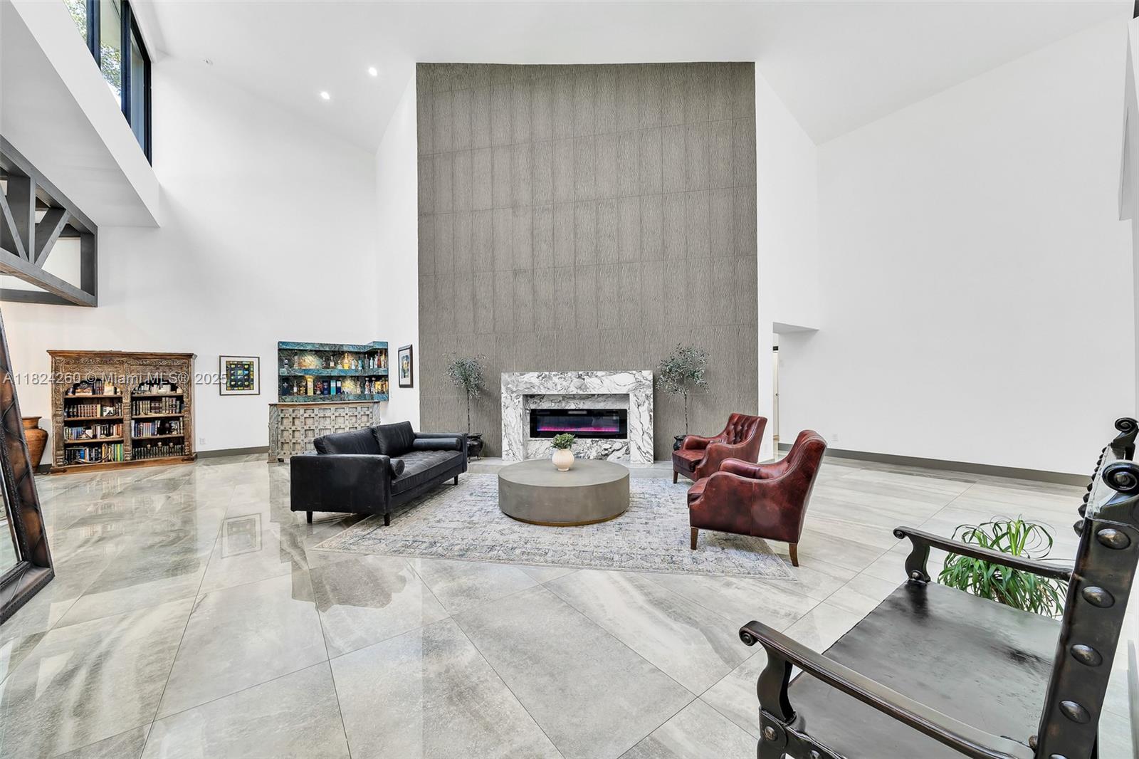 5811 SW 33rd Ter Hollywood, FL 33312