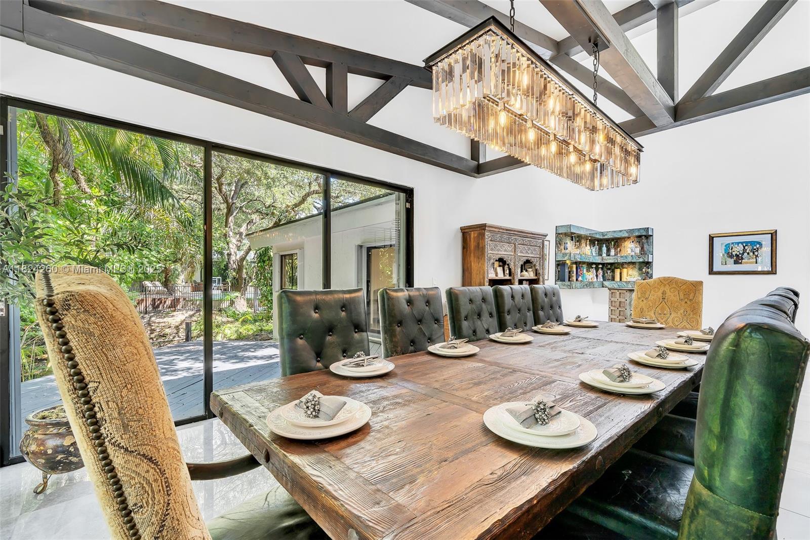 5811 SW 33rd Ter Hollywood, FL 33312