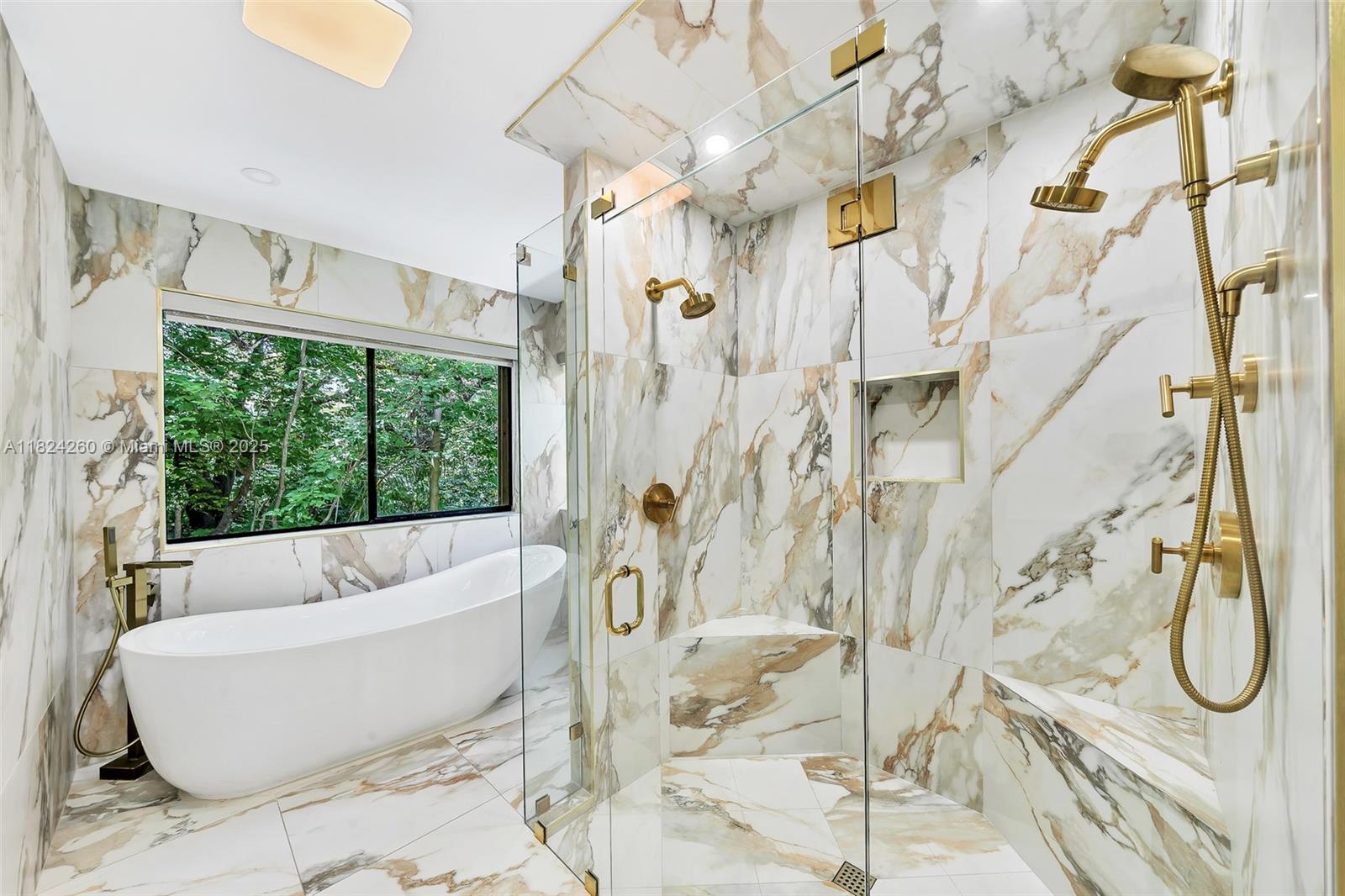 5811 SW 33rd Ter Hollywood, FL 33312