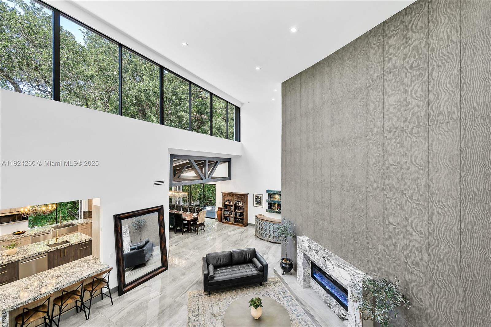 5811 SW 33rd Ter Hollywood, FL 33312