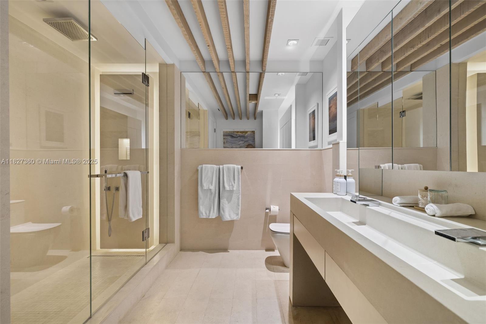 102 24th St #PH-1706 Miami Beach, FL 33139