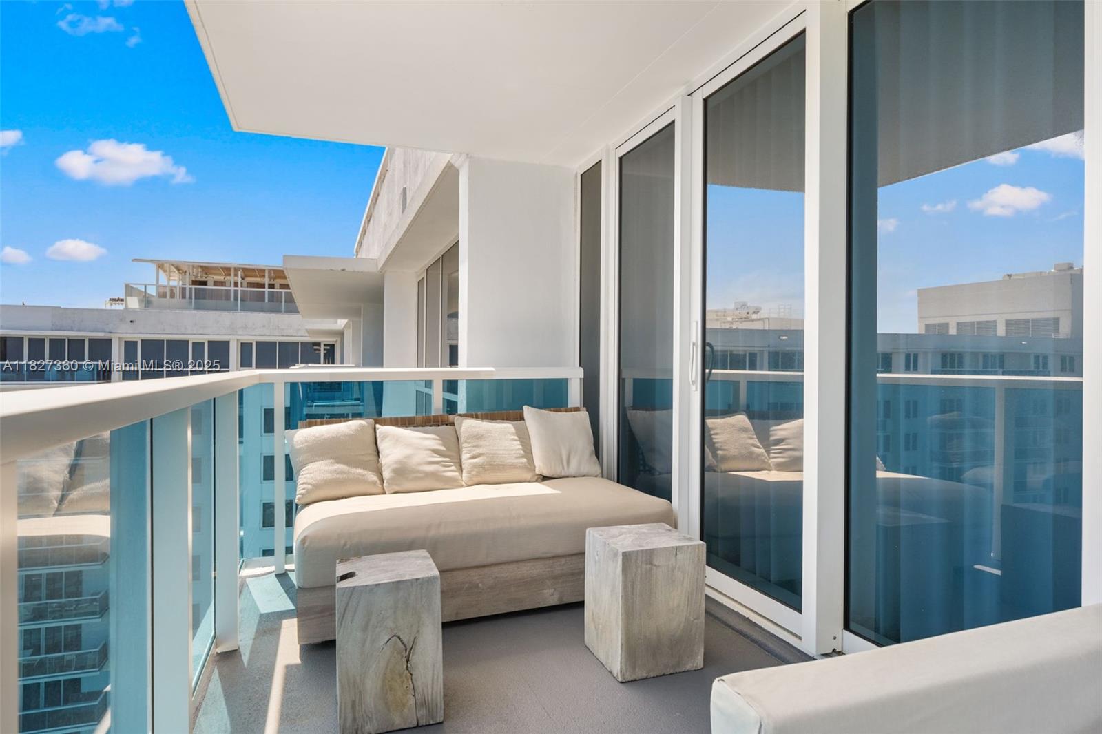 102 24th St #PH-1706 Miami Beach, FL 33139