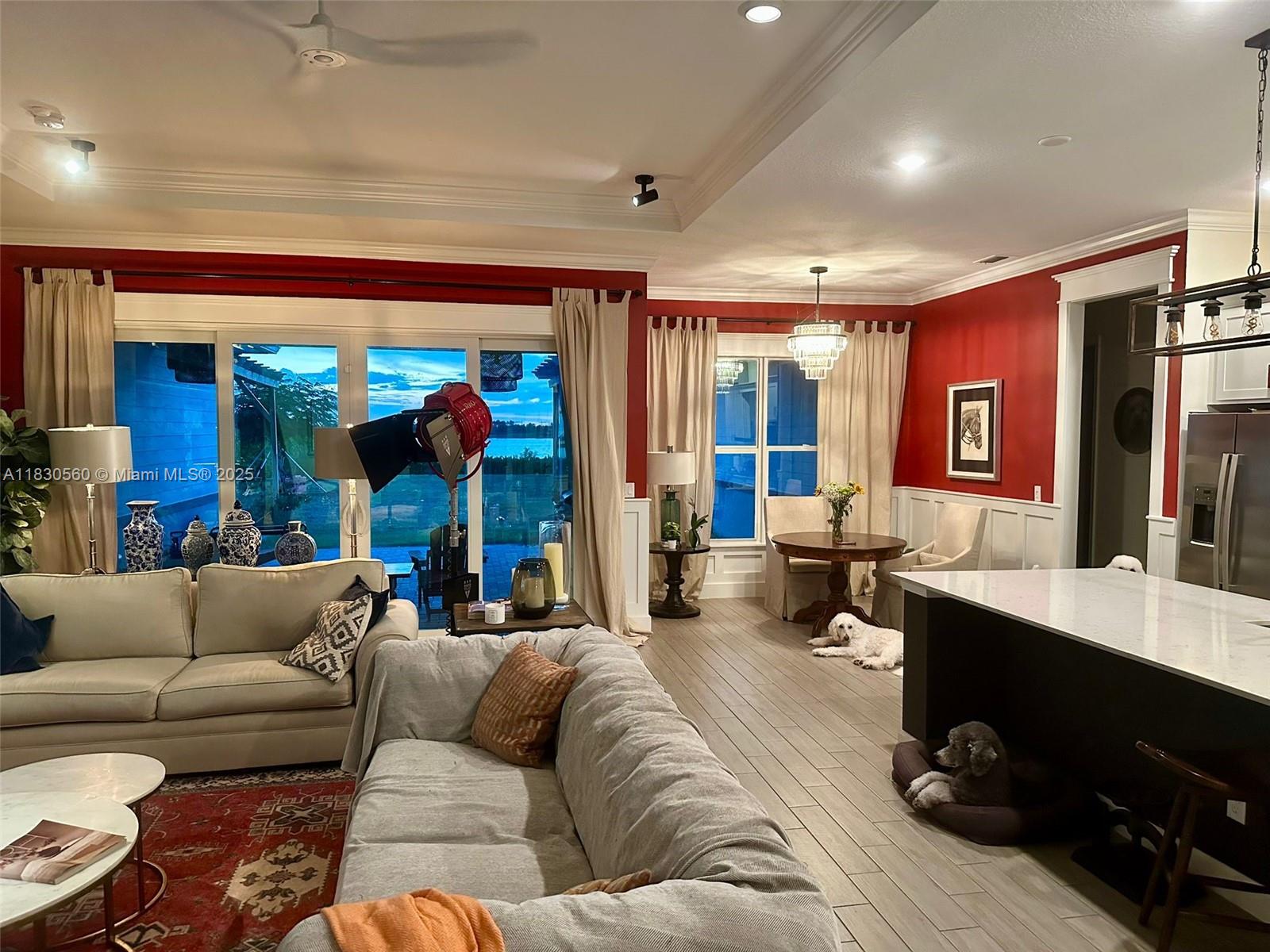 799 Hookline Cir