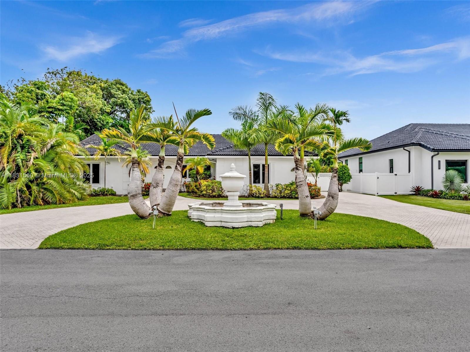 413 Tamarind Dr Hallandale Beach, FL 33009