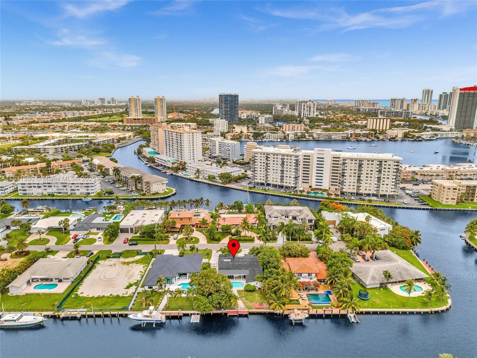 413 Tamarind Dr Hallandale Beach, FL 33009