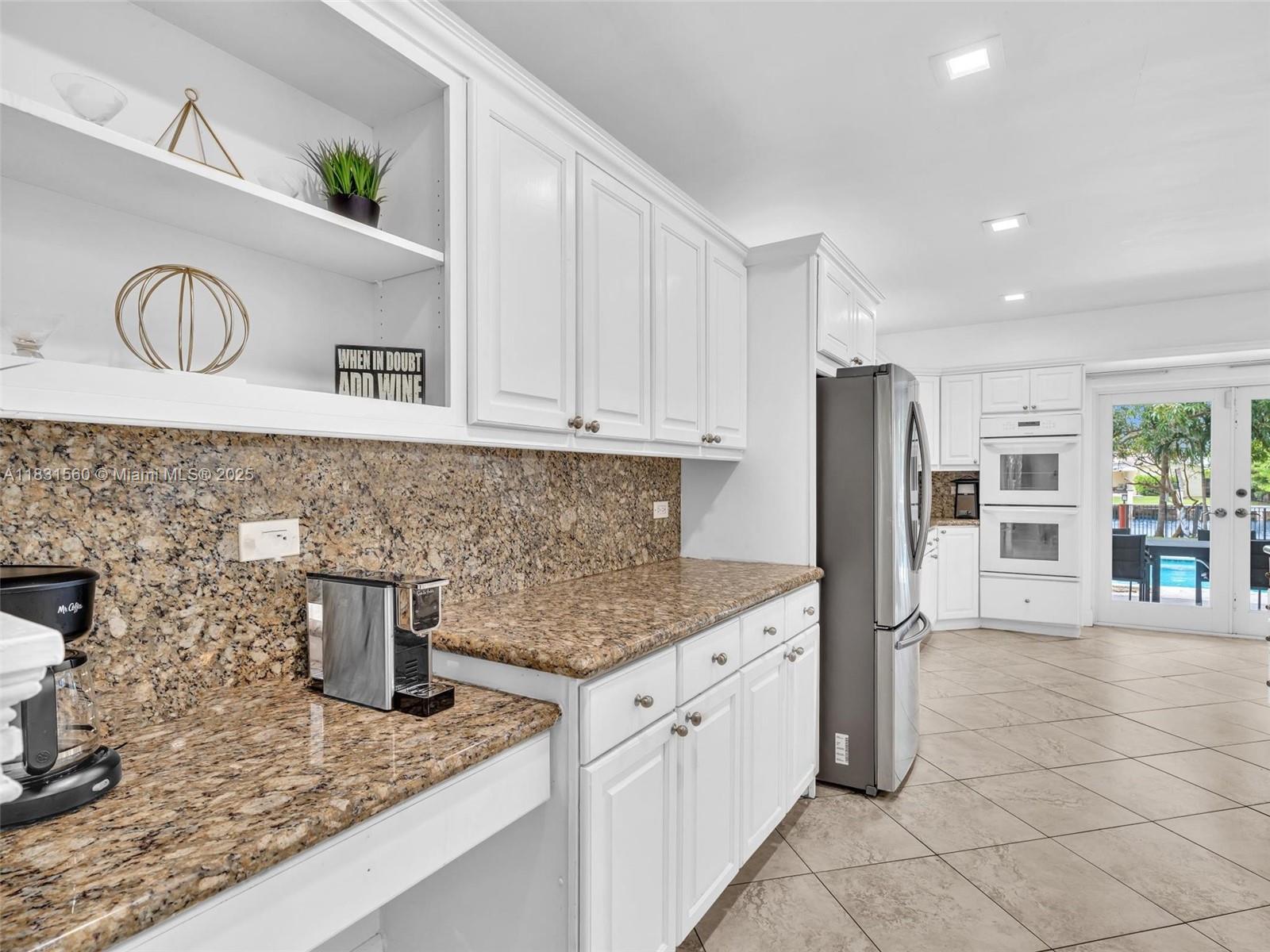 413 Tamarind Dr Hallandale Beach, FL 33009