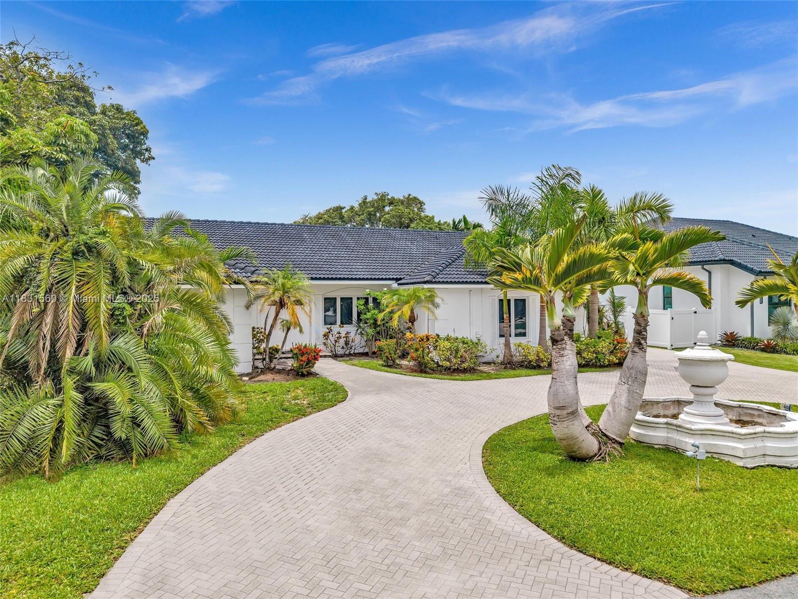 413 Tamarind Dr Hallandale Beach, FL 33009