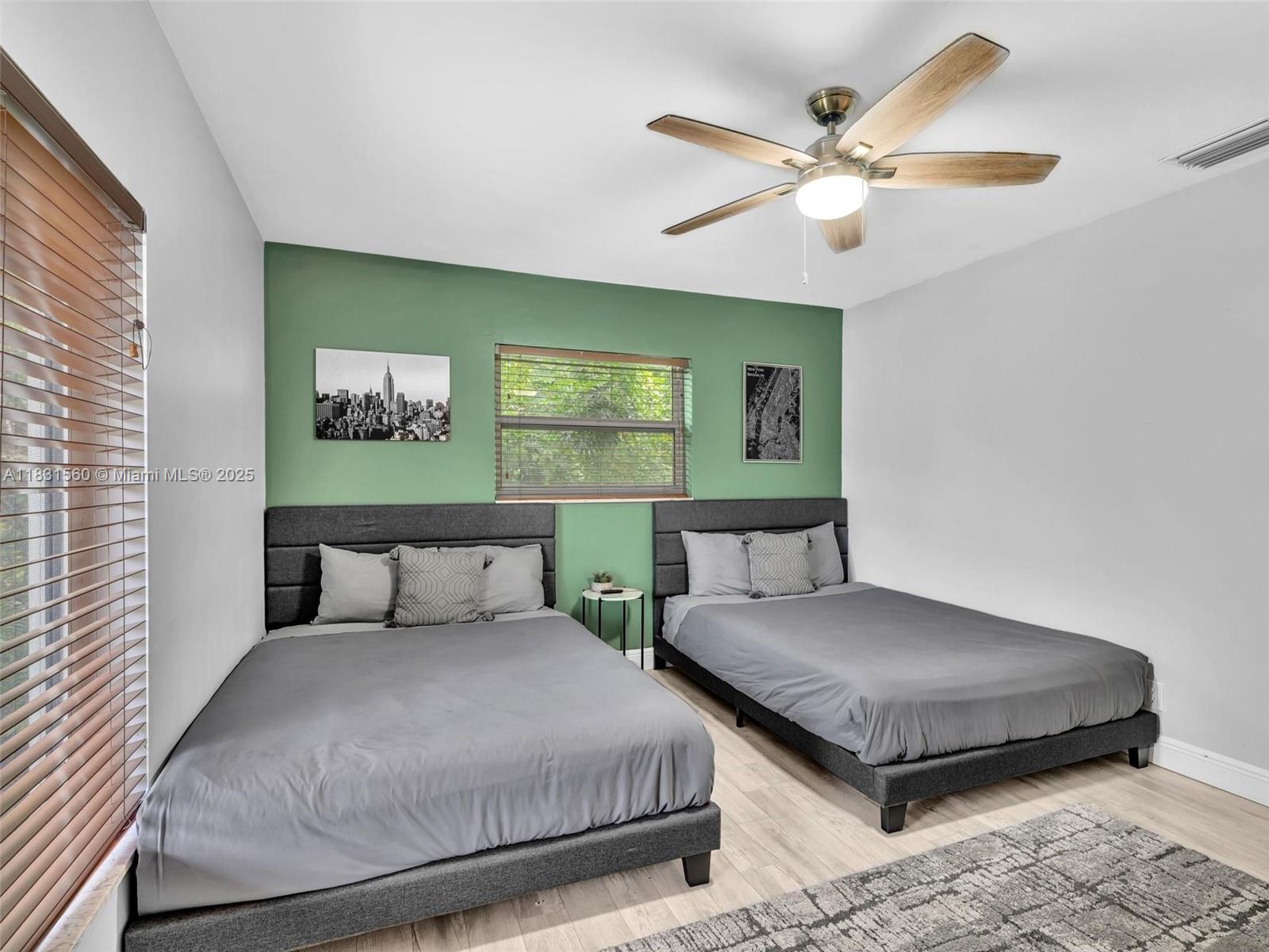 413 Tamarind Dr Hallandale Beach, FL 33009