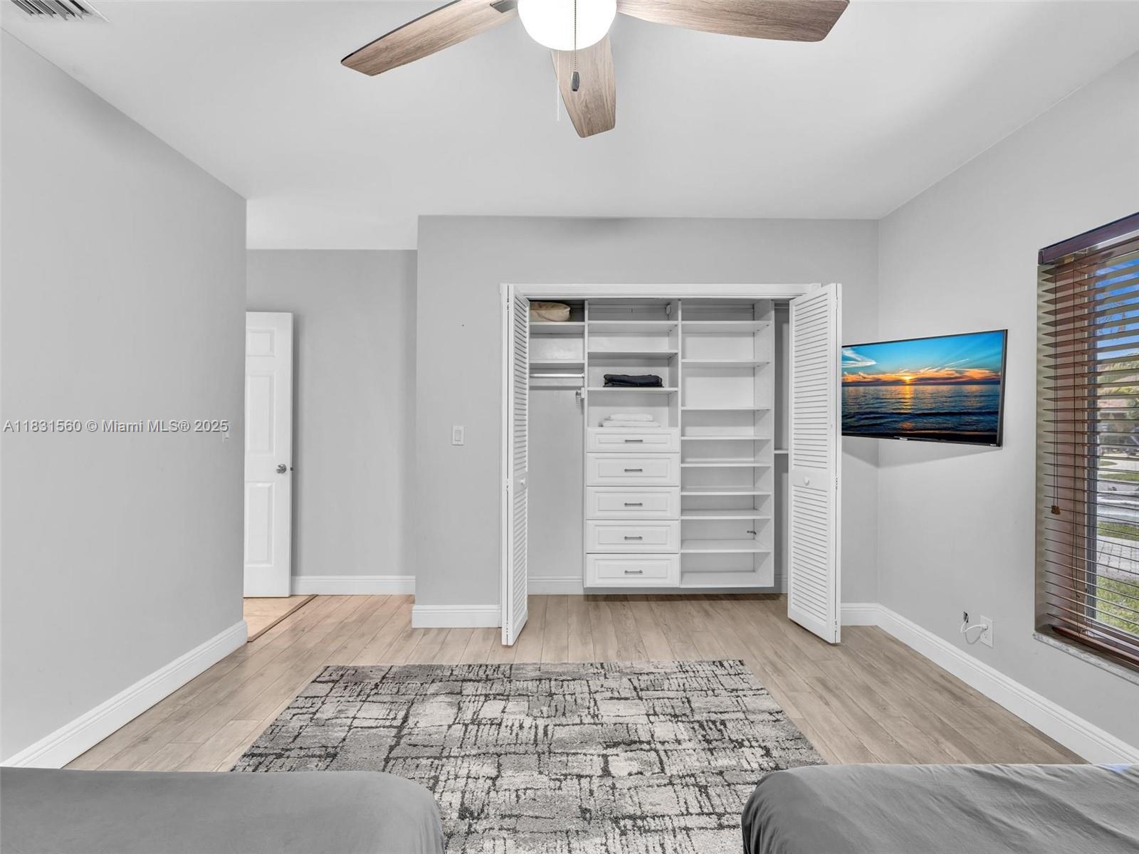 413 Tamarind Dr Hallandale Beach, FL 33009