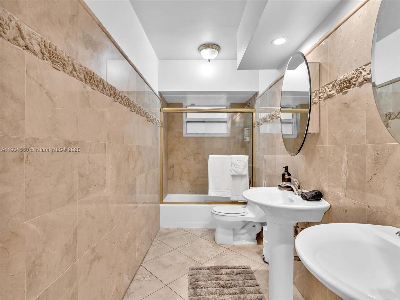 413 Tamarind Dr Hallandale Beach, FL 33009