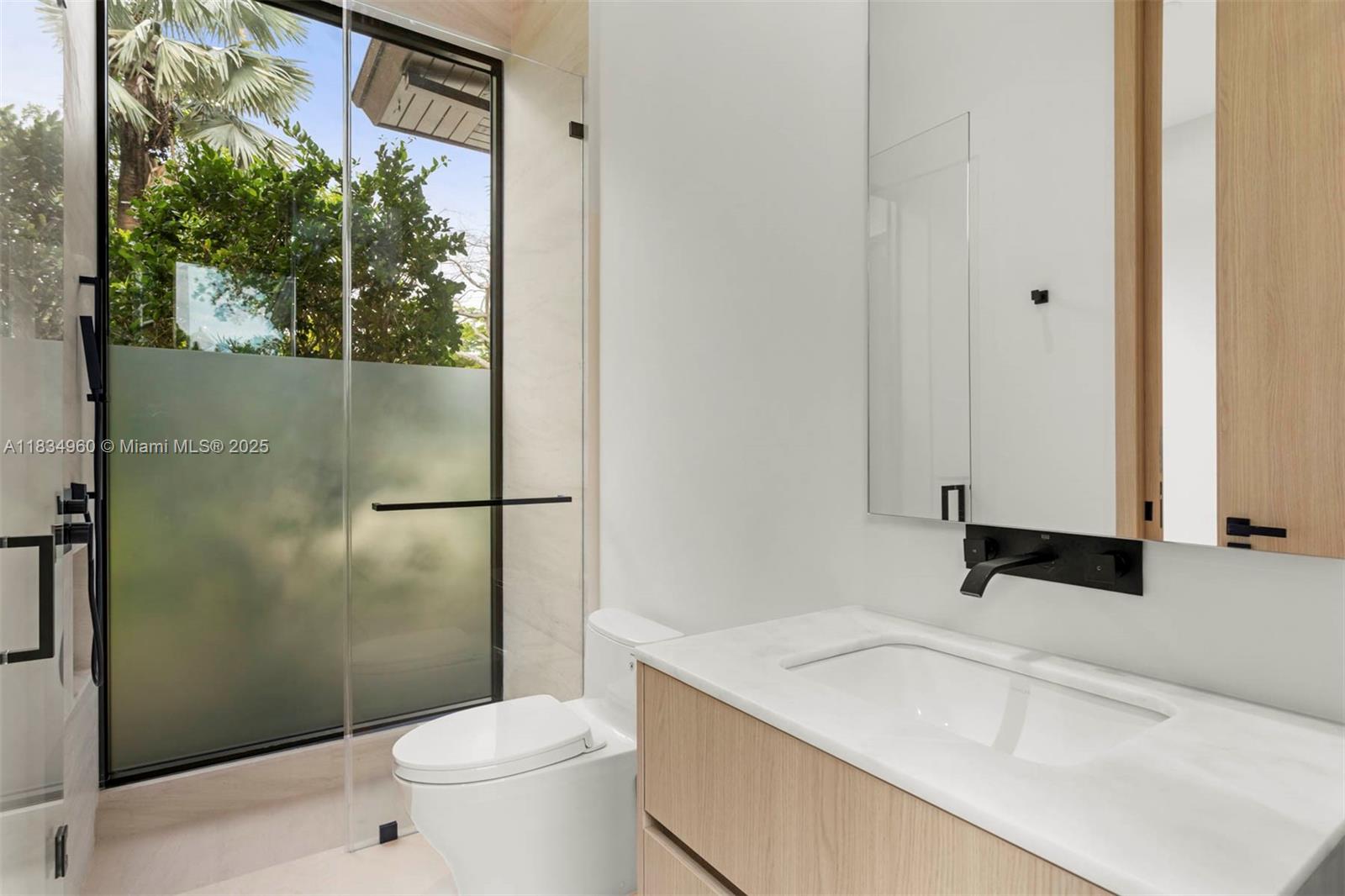 6445 SW 102nd Ave Miami, FL 33173