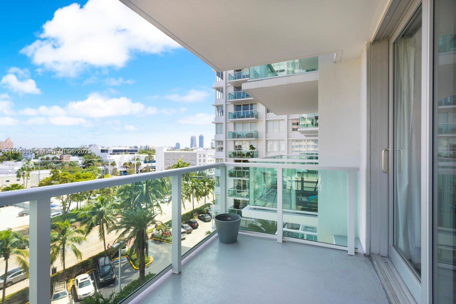 image Mirador Condominium12