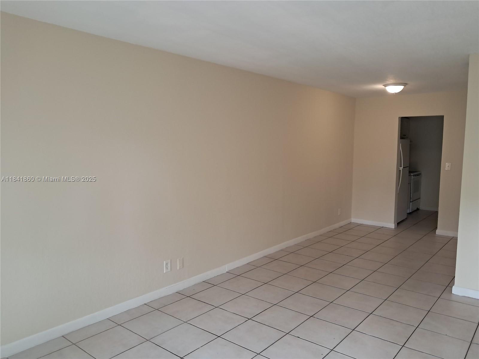 2511 NW 39th Ter #104