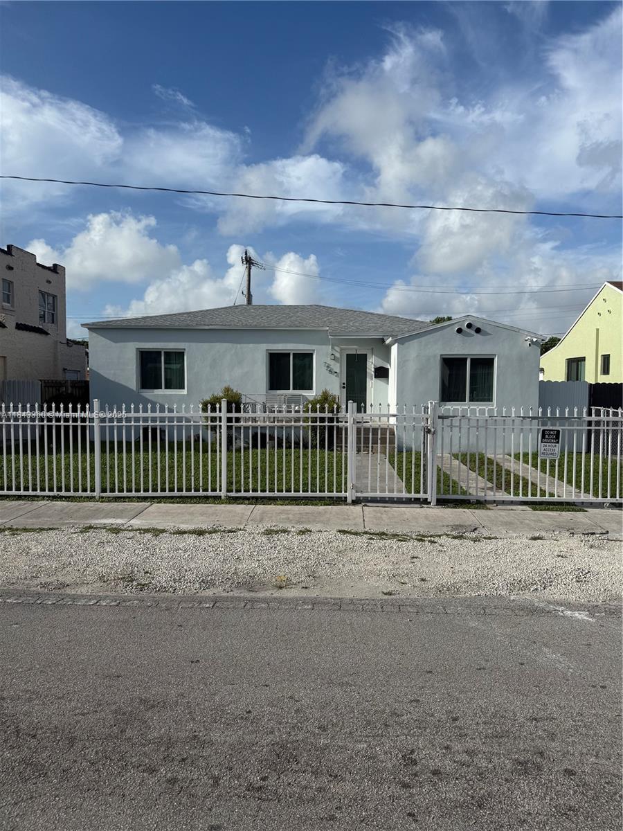 726 NW 75th St