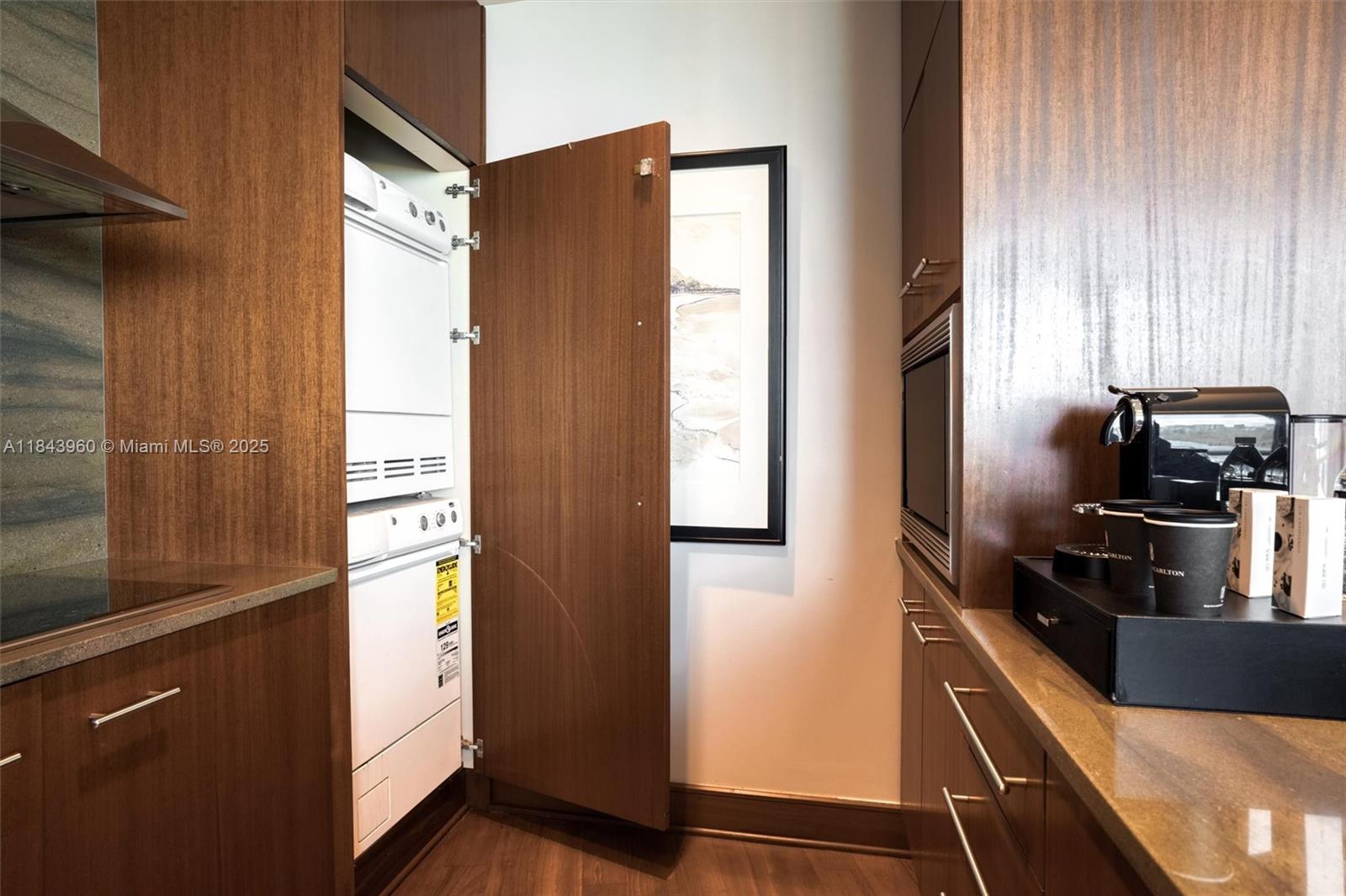 10295 Collins Ave #1014 Bal Harbour, FL 33154