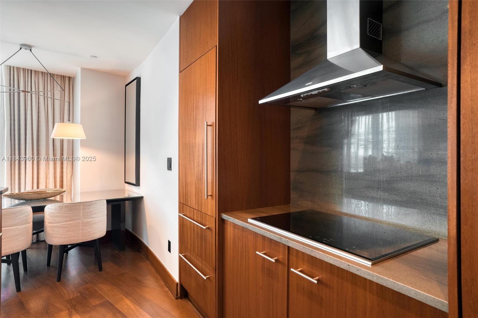 10295 Collins Ave #1014 Bal Harbour, FL 33154