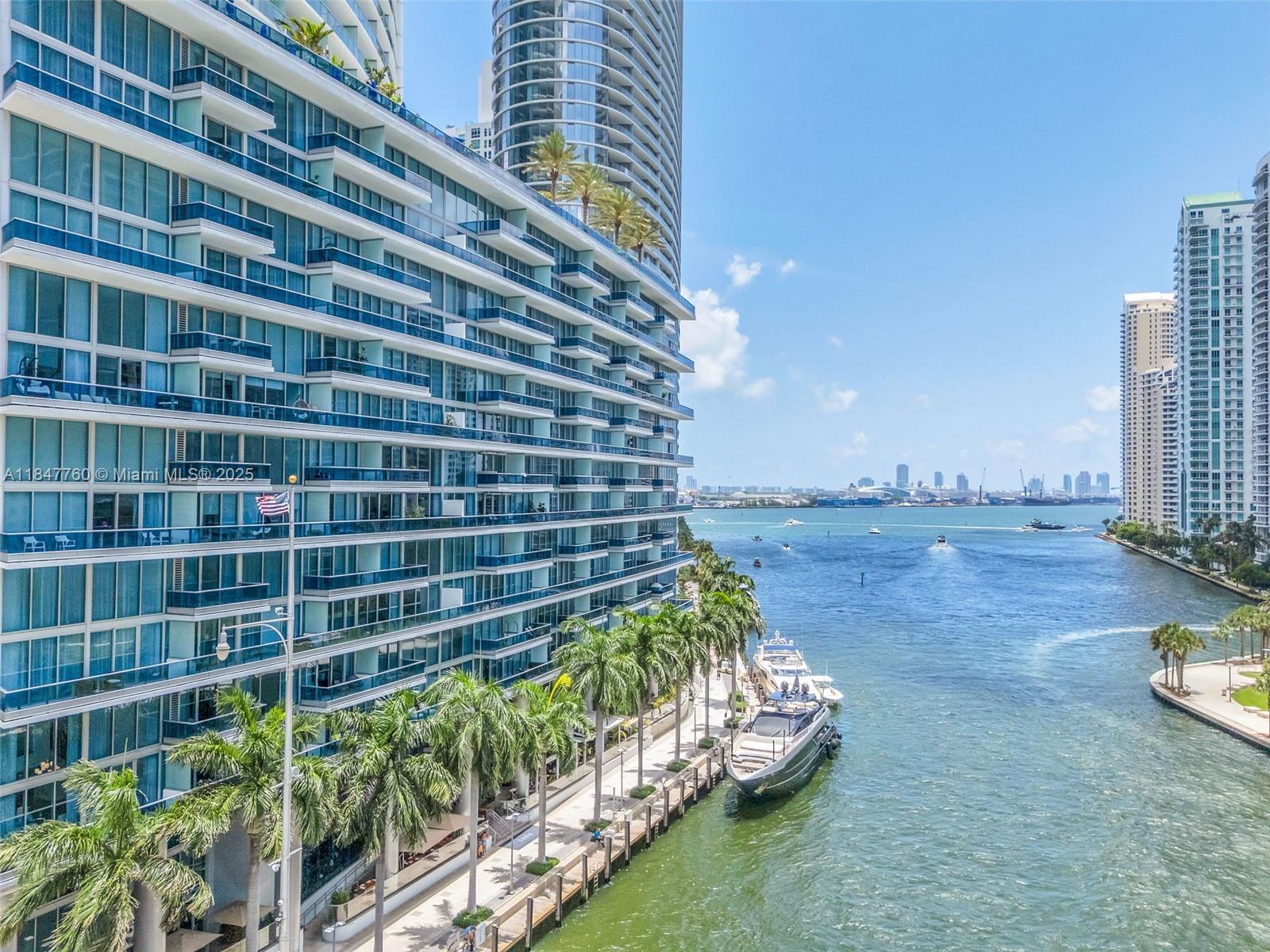 200 Biscayne Blvd Way #302