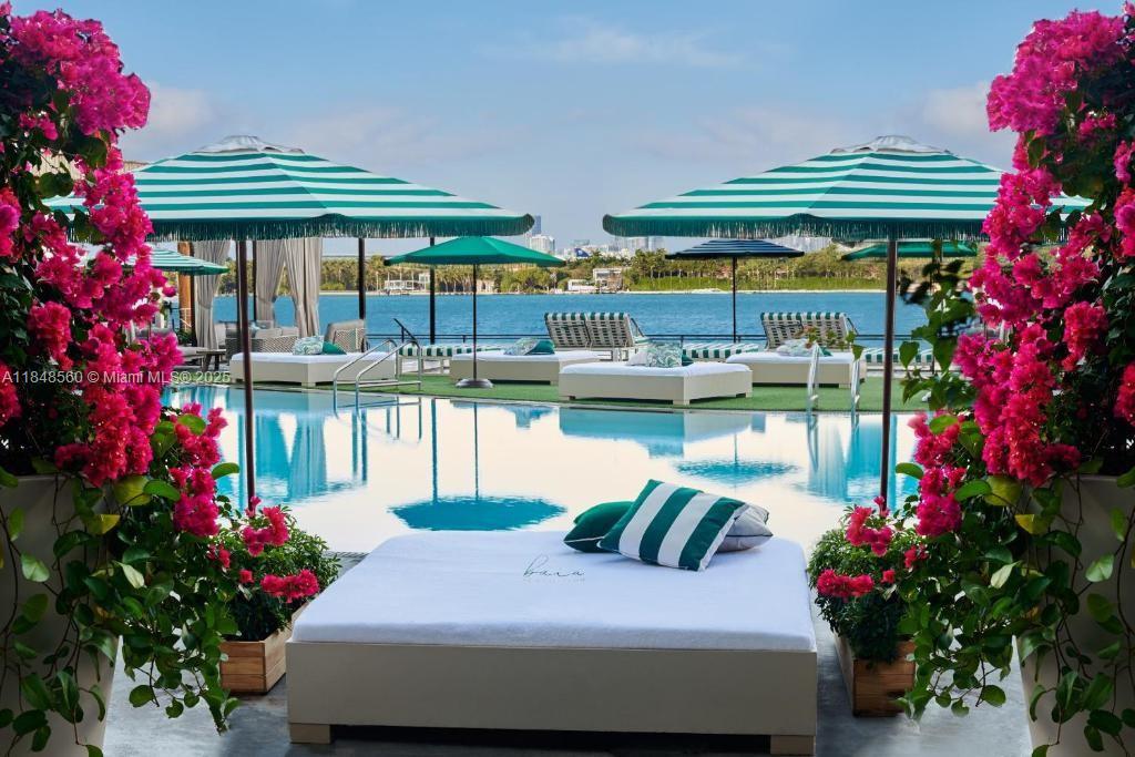 image Mondrian South Beach42