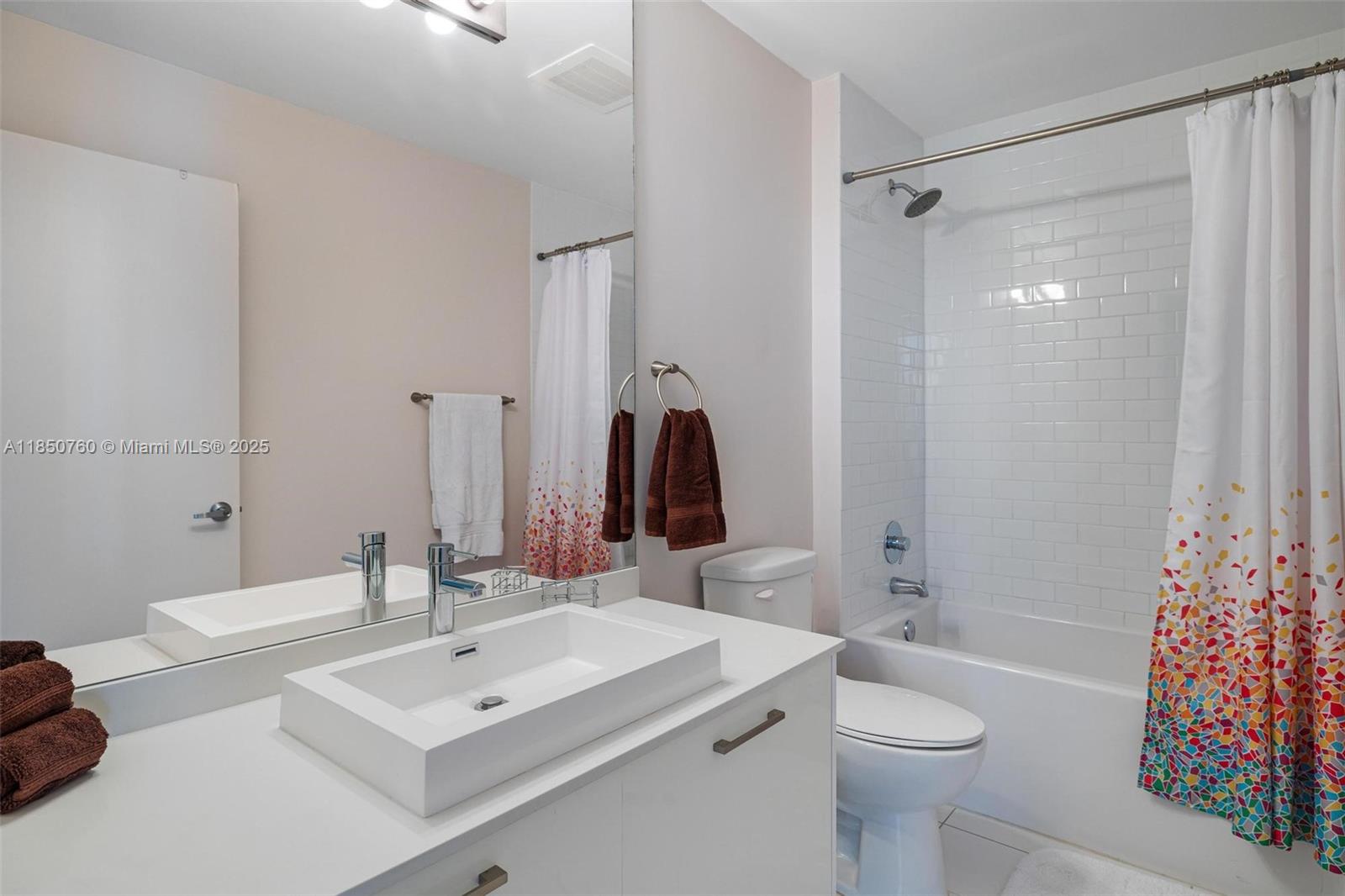 image Centro Condominium12