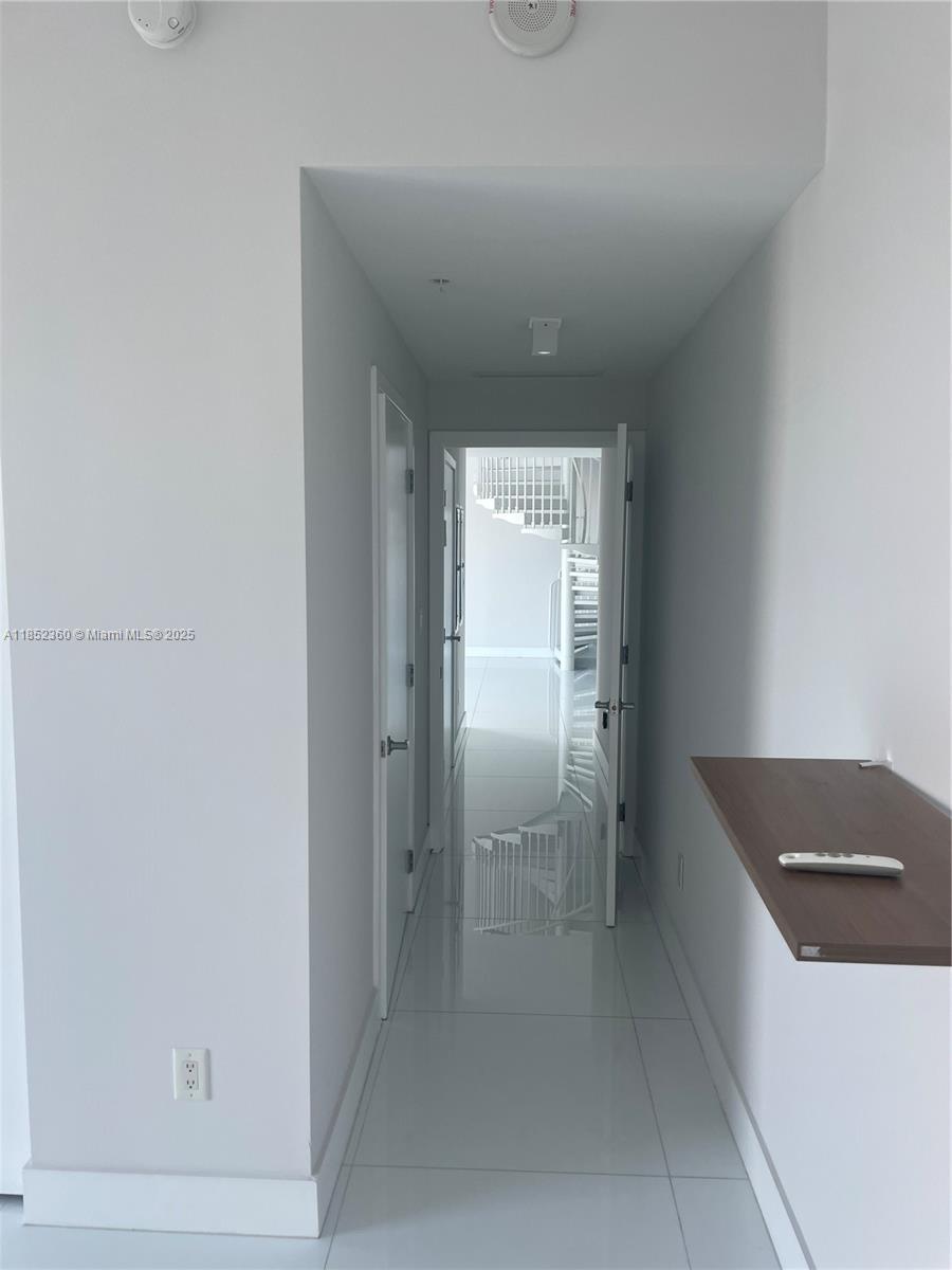 image 400 Sunny Isles15