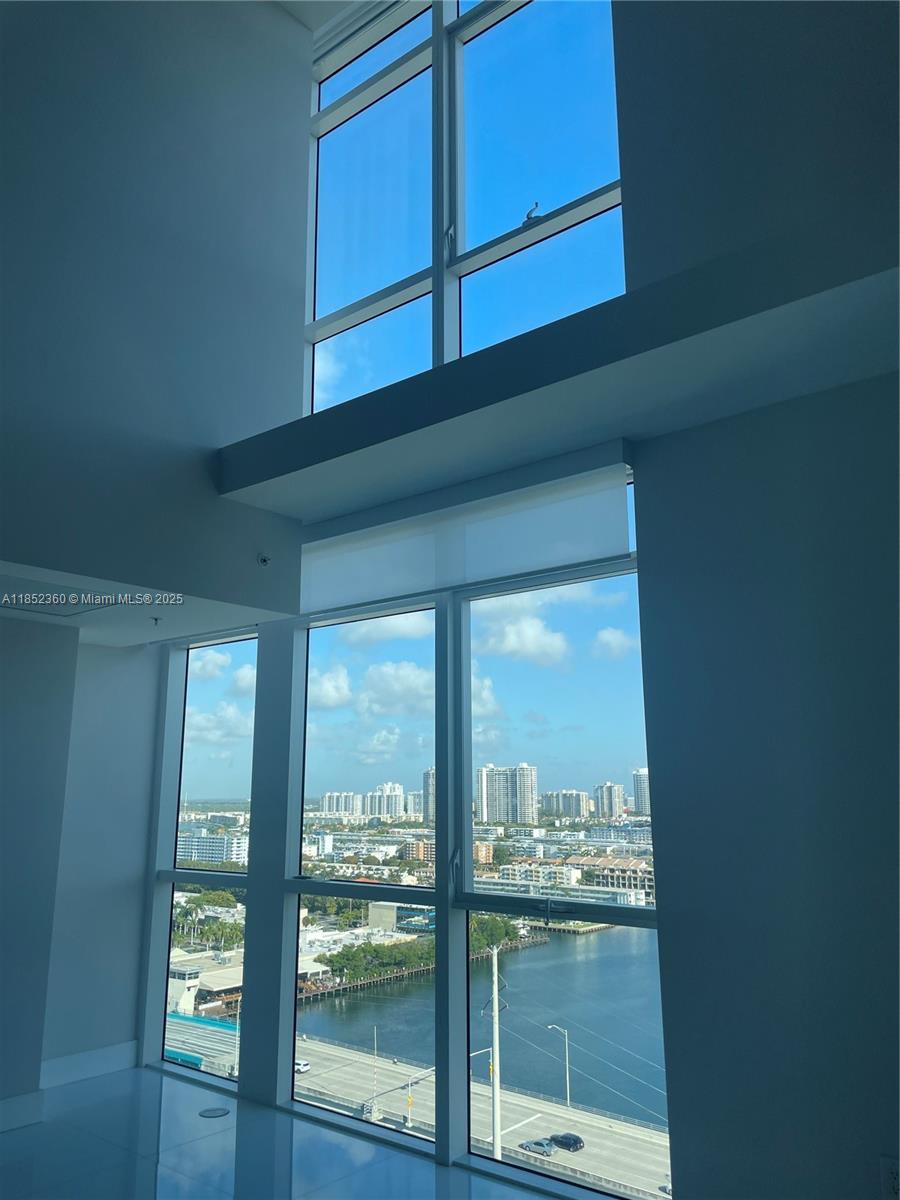 image 400 Sunny Isles39