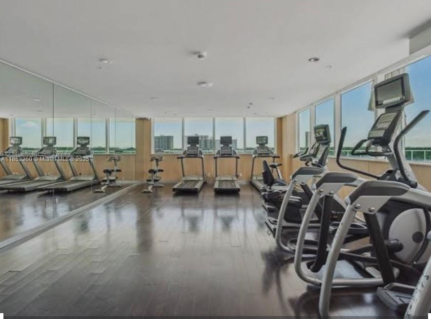 image 400 Sunny Isles7
