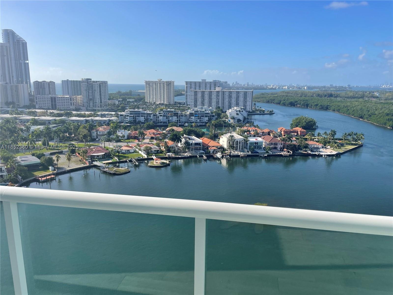 image 400 Sunny Isles8