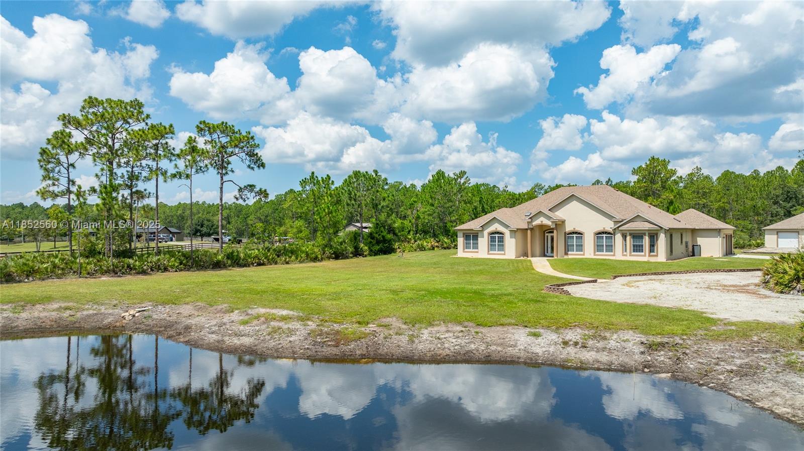 147 Ashby Cv Ln New Smyrna Beach, FL 32168