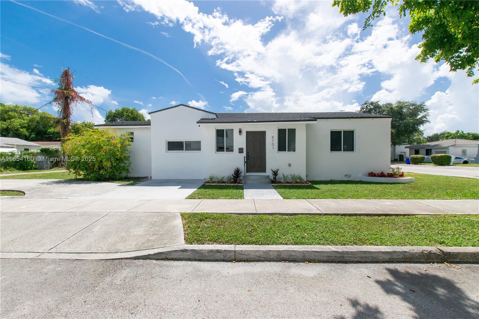 4701 NW 10th Ave