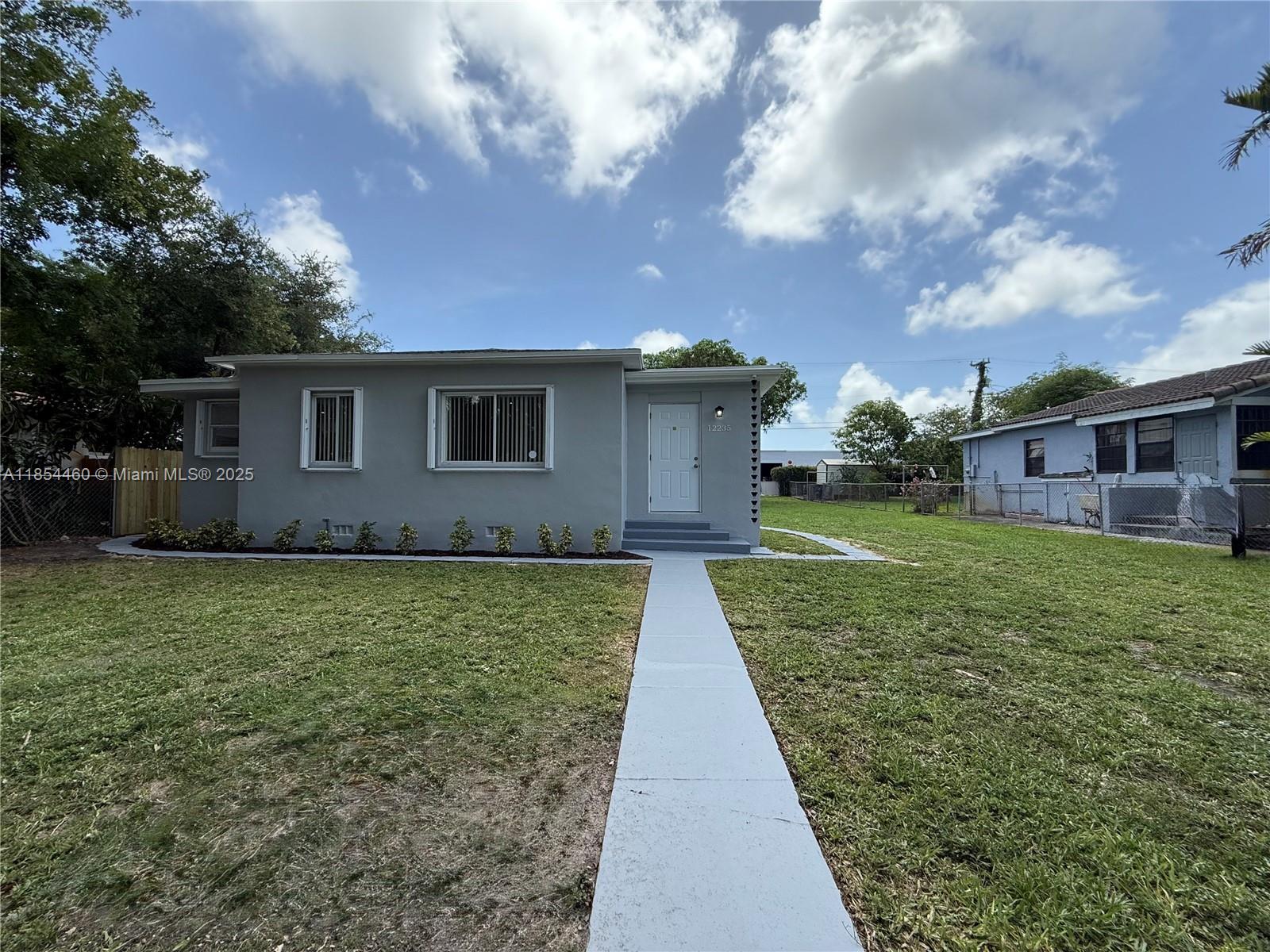 12235 NE 12th Pl