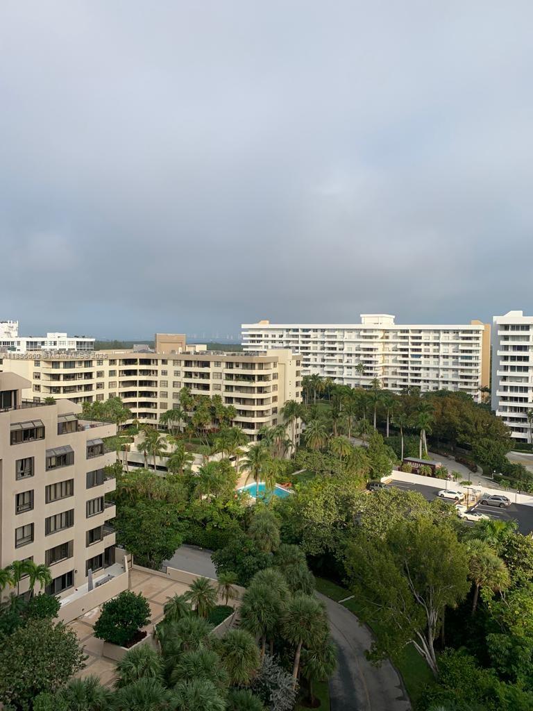 251 Crandon Blvd #929