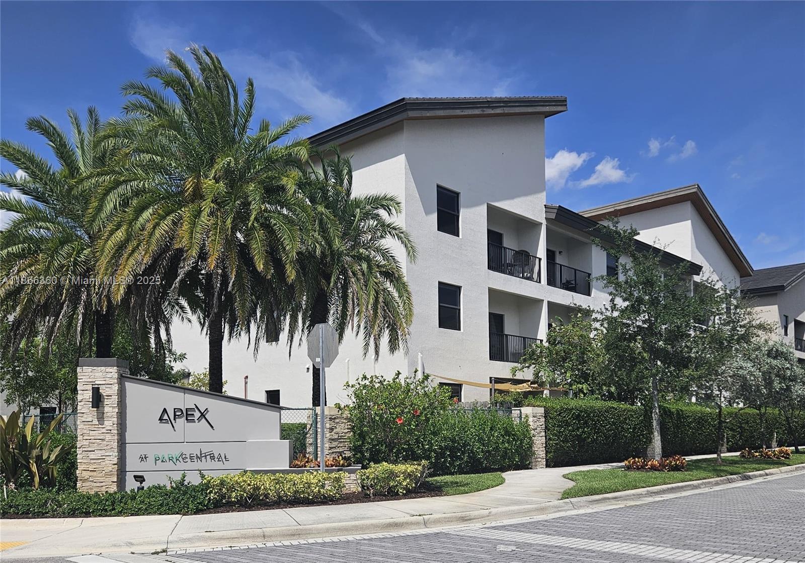 8175 NW 104th Ave #35