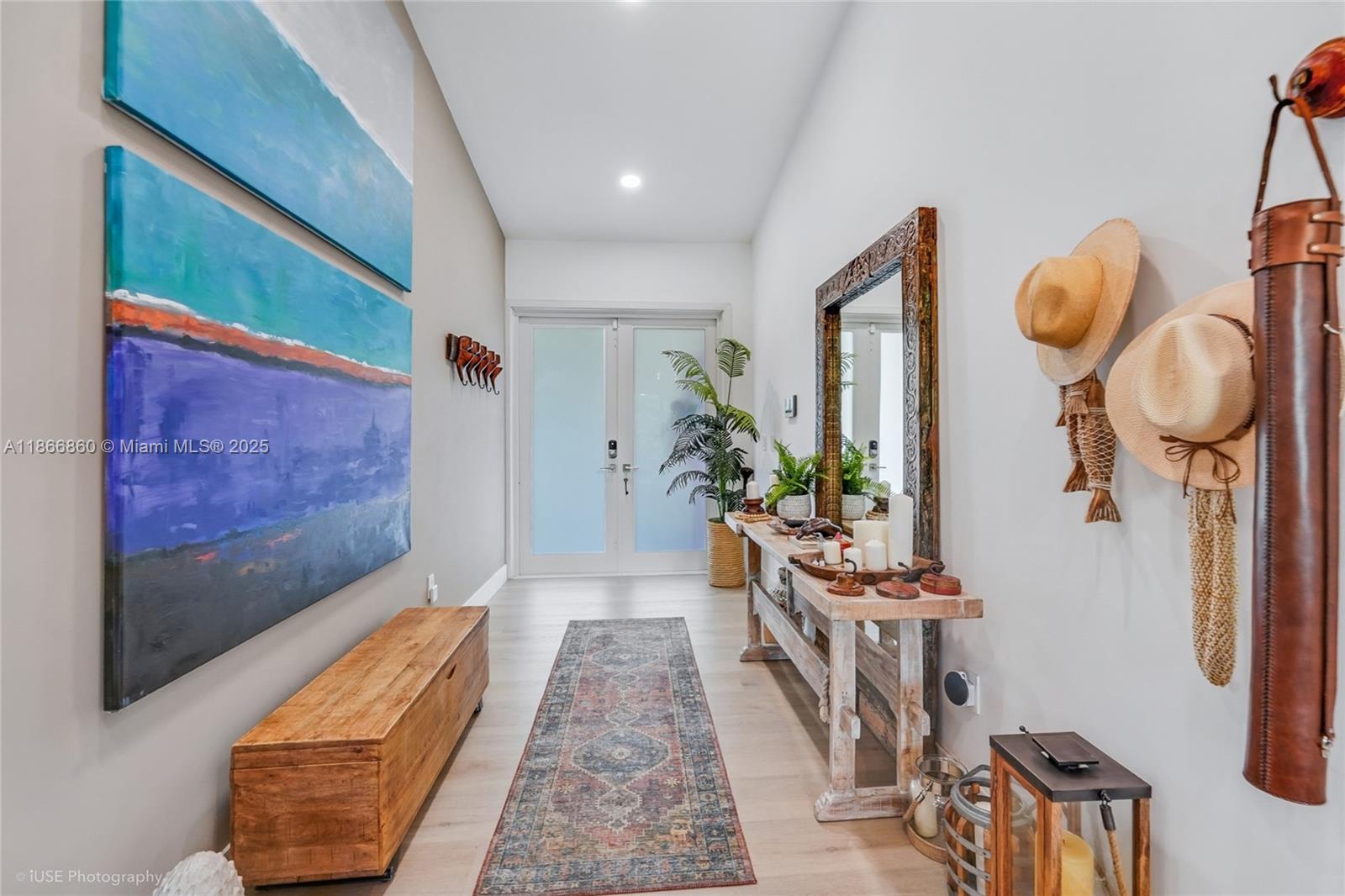 10040 NW 28th Ter Doral, FL 33172