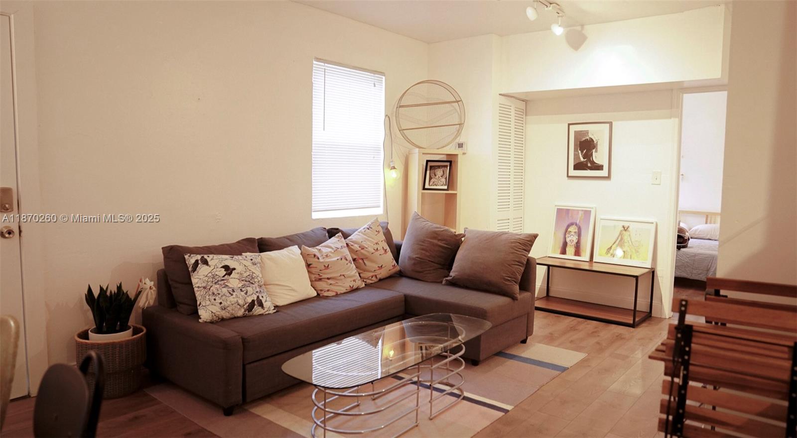 68 NW 45th St #2 Miami, FL 33127