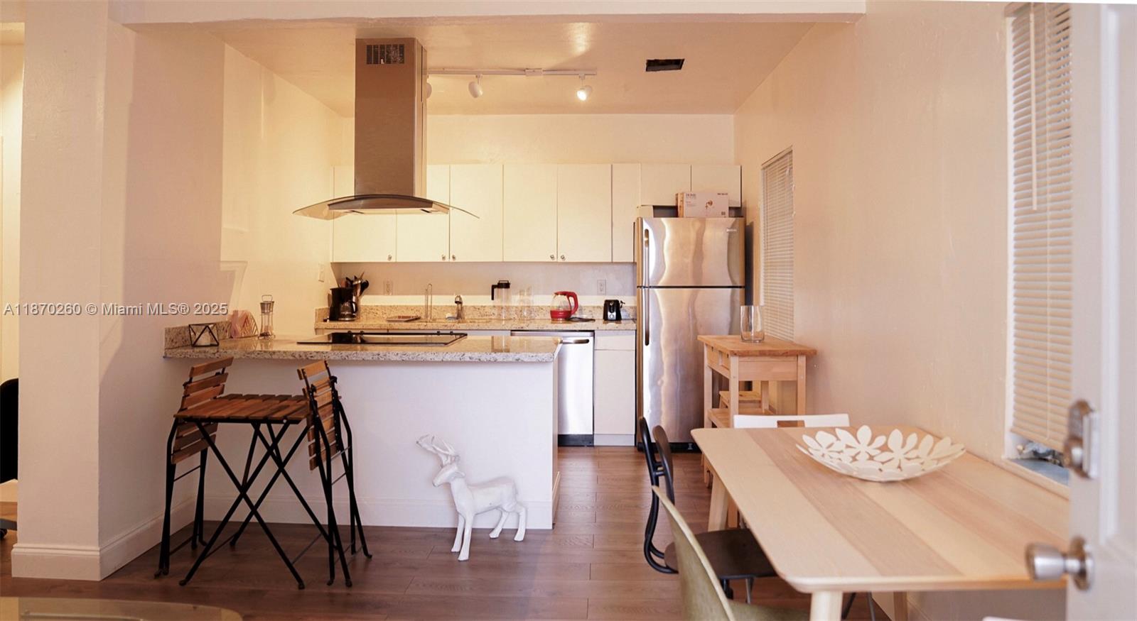 68 NW 45th St #2 Miami, FL 33127