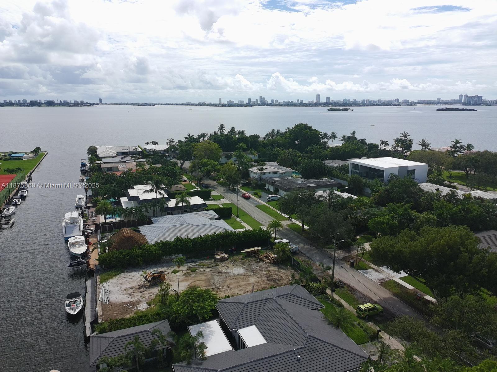 1545 NE 104th St Miami Shores, FL 33138