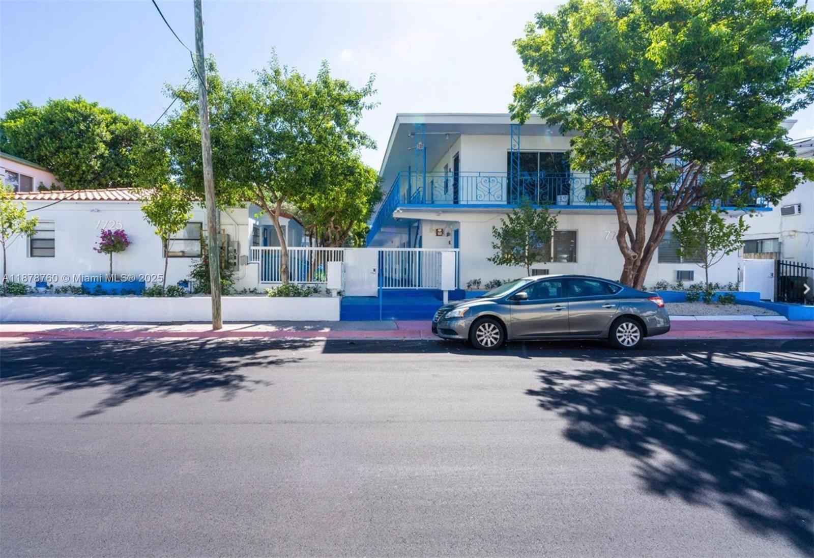 7717 Byron Ave Miami Beach, FL 33141