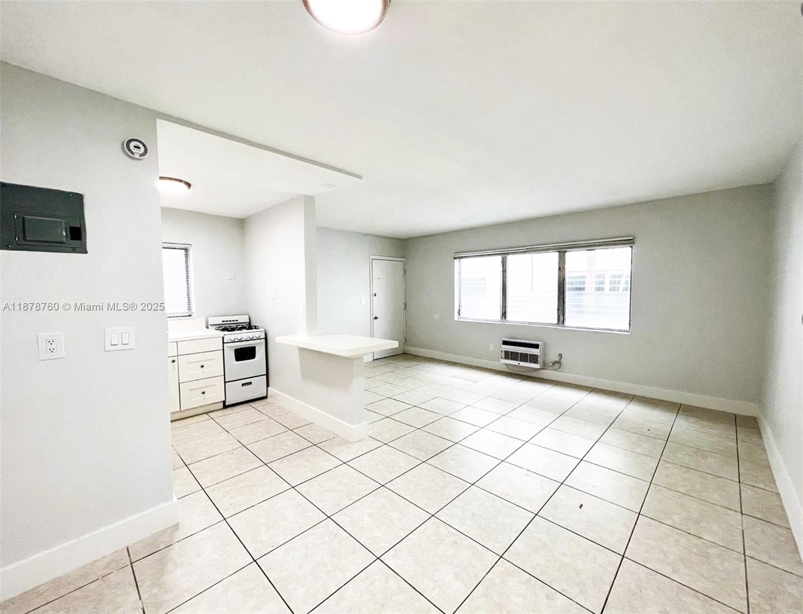 7717 Byron Ave Miami Beach, FL 33141