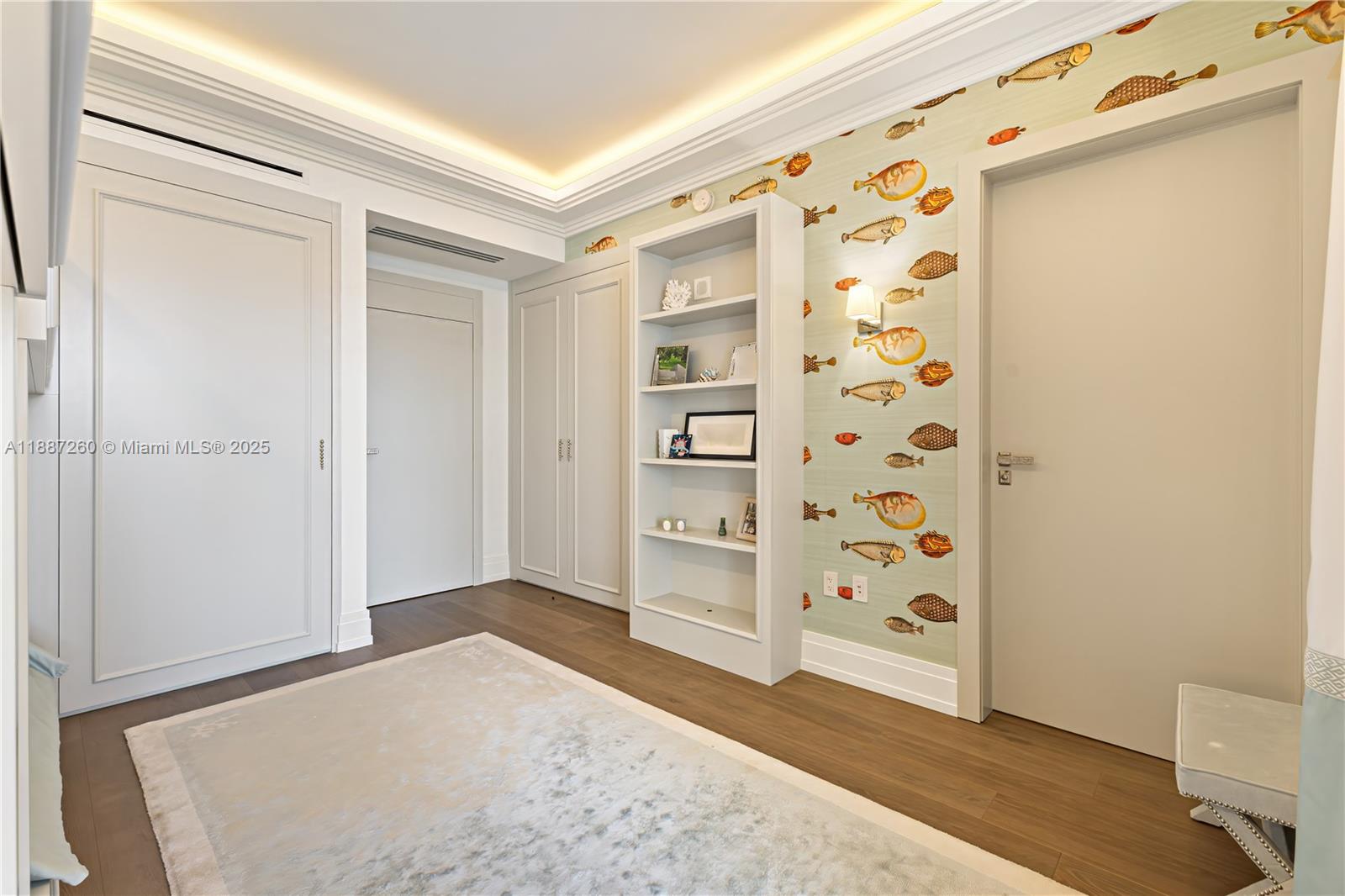 7085 Fisher Is Dr #7085 Miami Beach, FL 33109