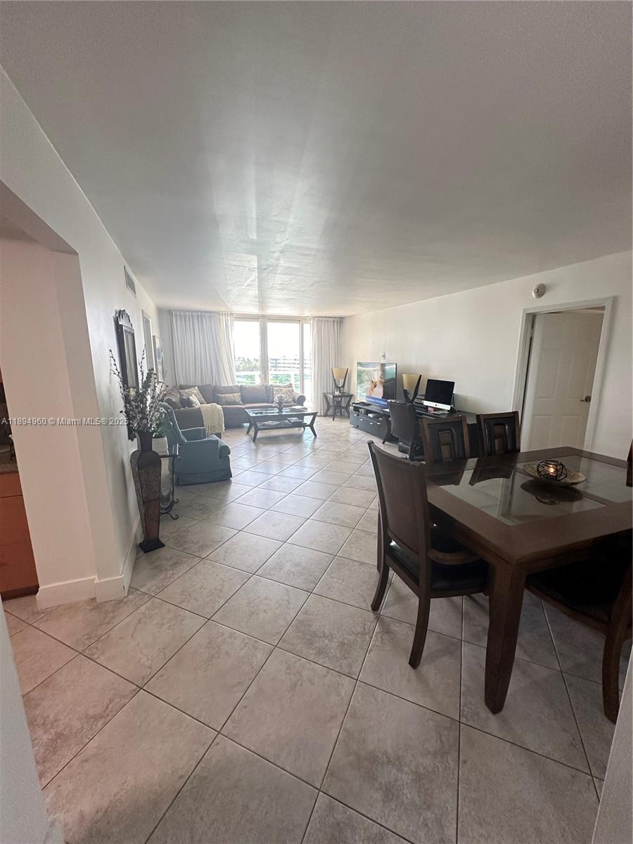100 Bayview Dr #601