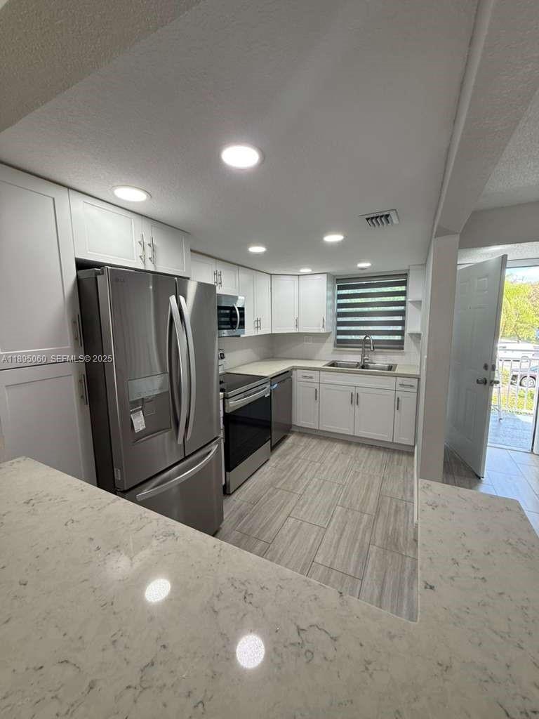 9353 Fontainebleau Blvd #A201