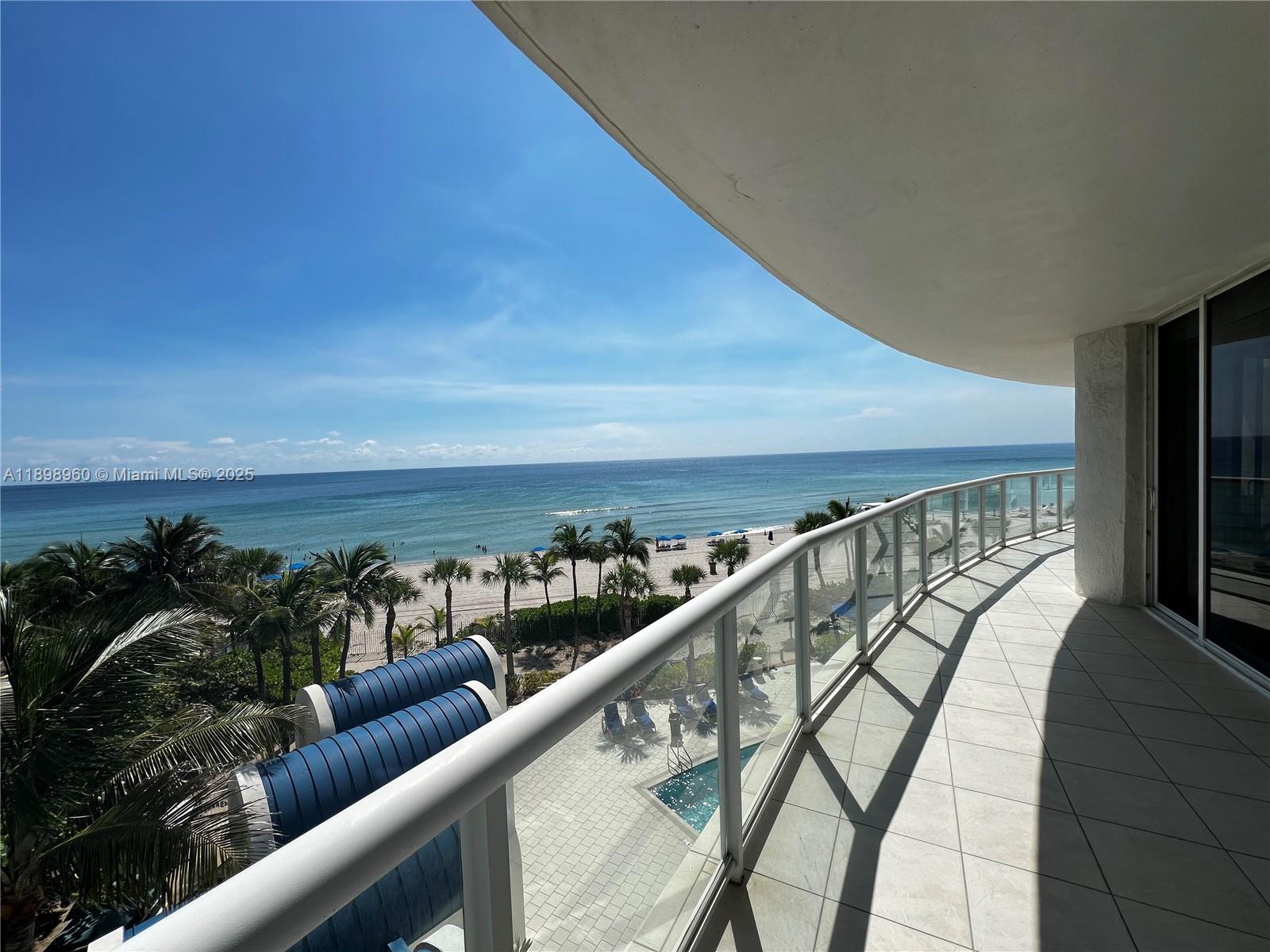 18671 Collins Ave #402