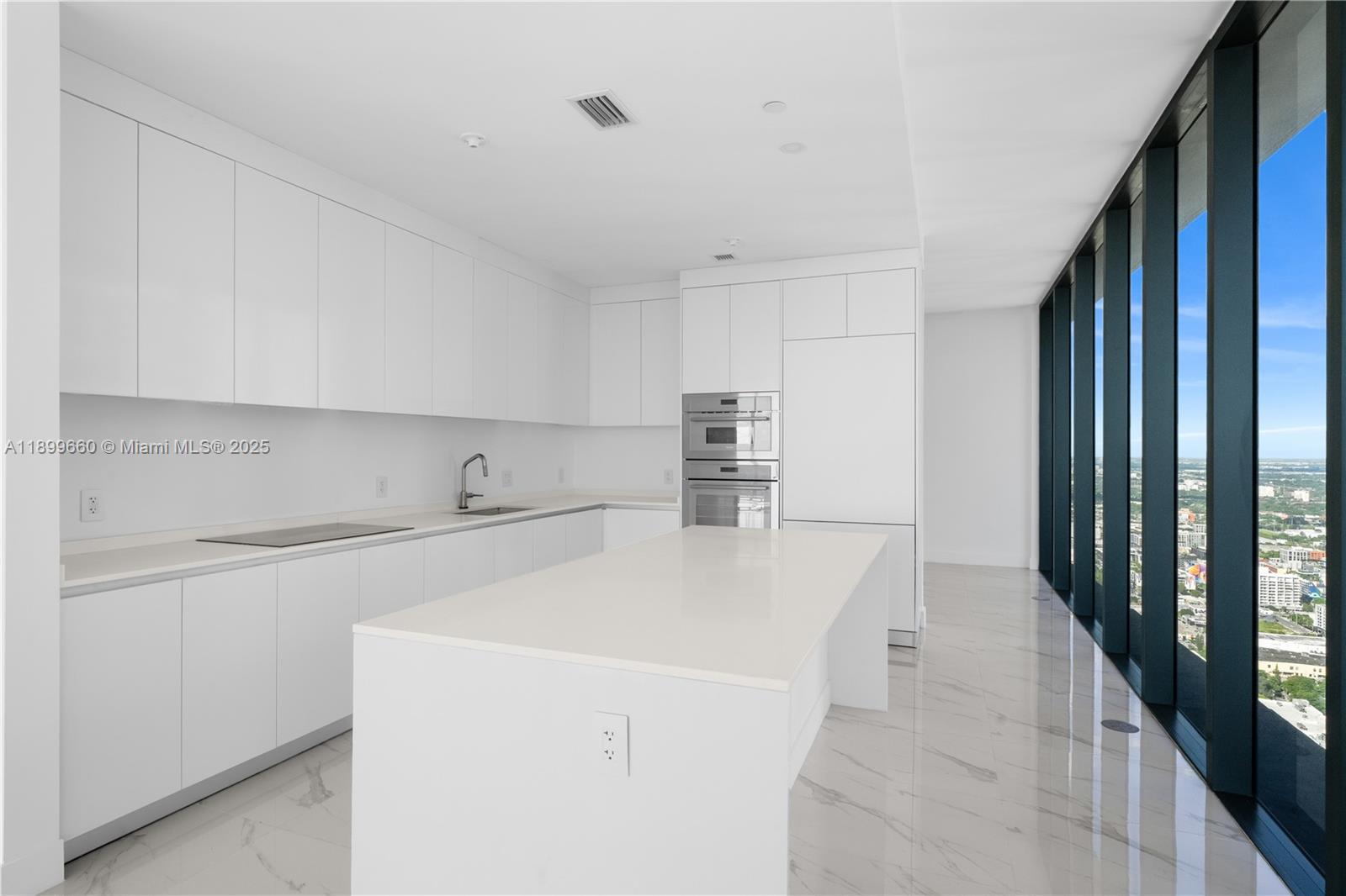 700 NE 24th St #PH-5701 Miami, FL 33137