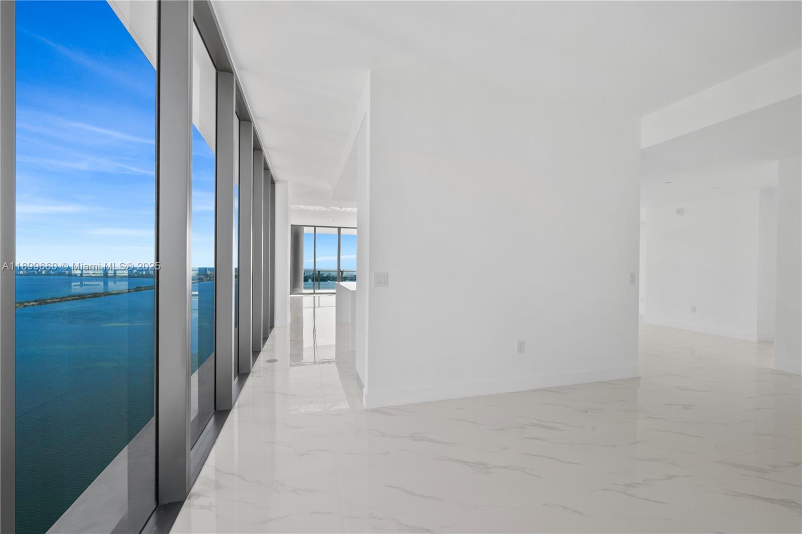 700 NE 24th St #PH-5701 Miami, FL 33137