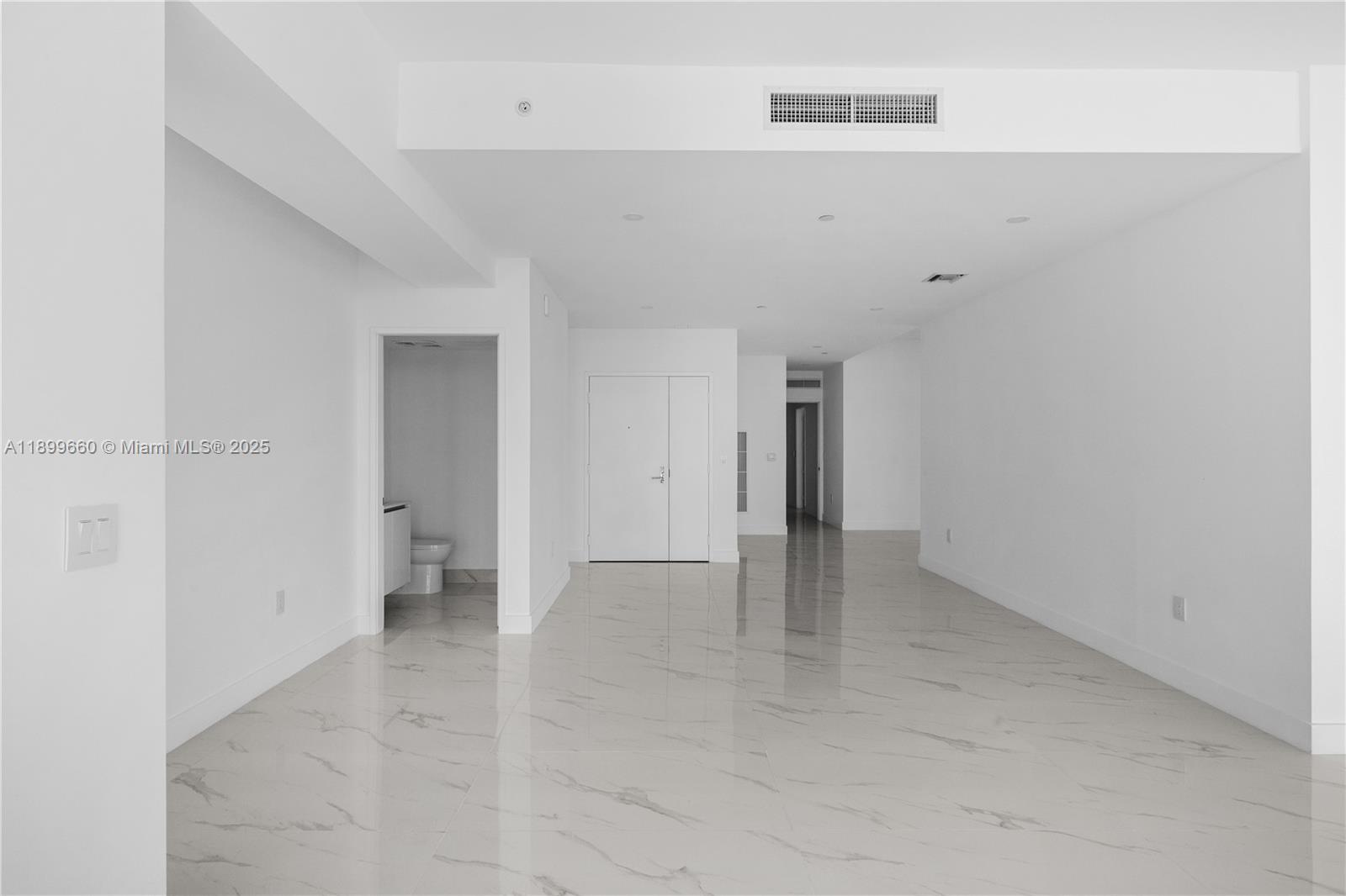 700 NE 24th St #PH-5701 Miami, FL 33137