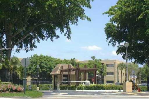 8075 SW 107th Ave #305