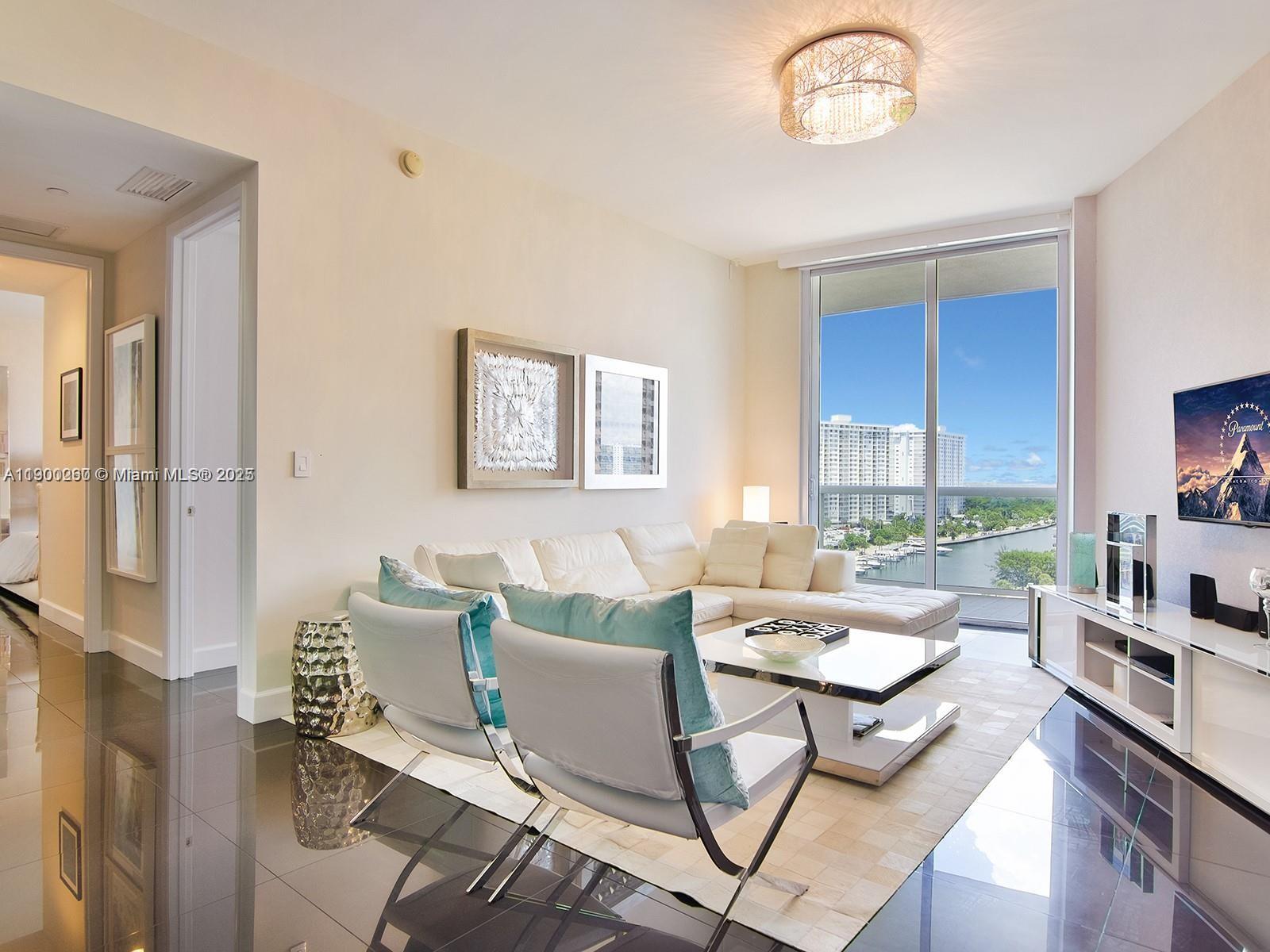 15901 Collins Ave #805