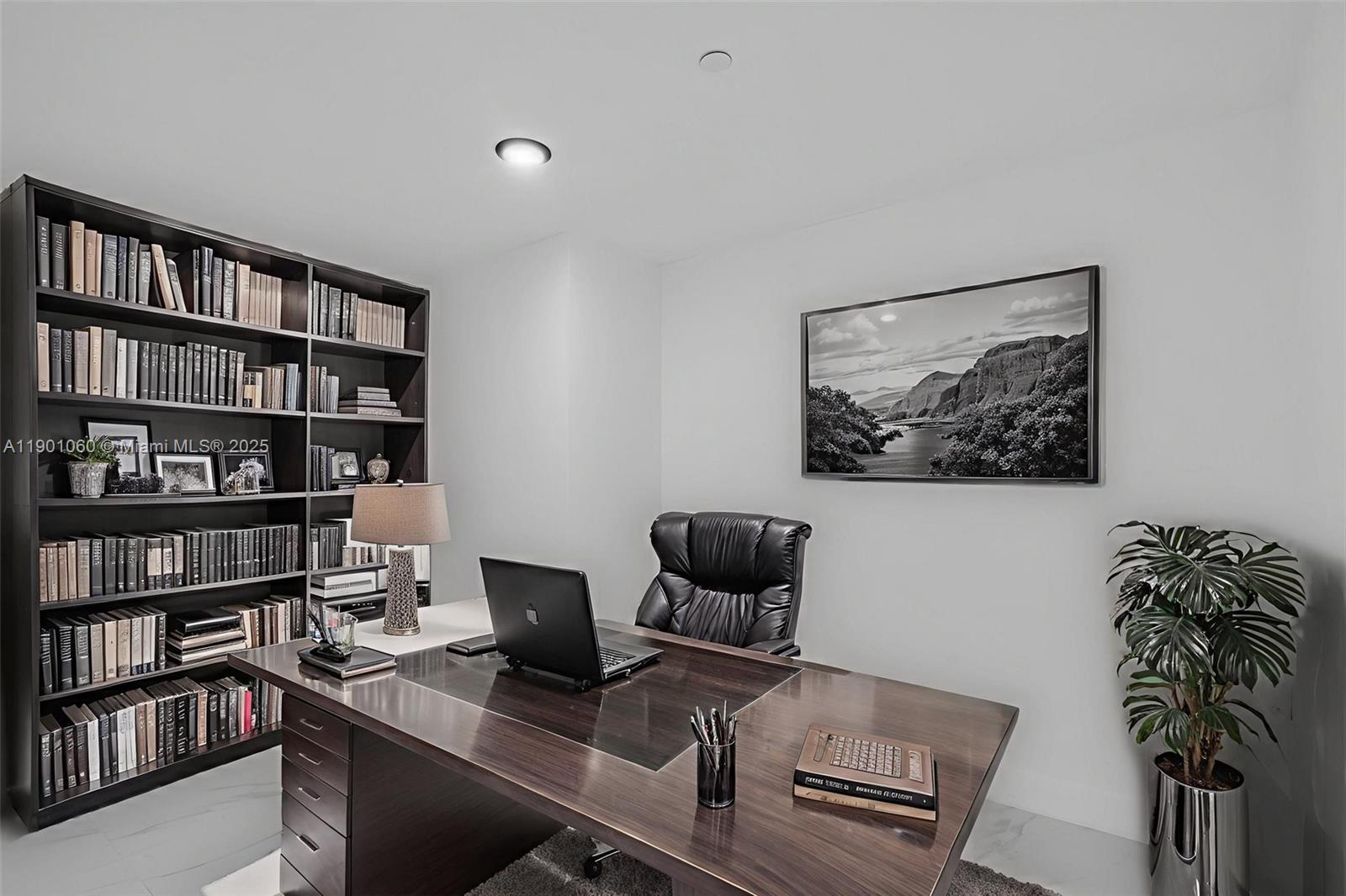 image Aria Reserve25